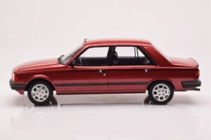 Peugeot 305 GTX レッド Plaisir Otto 1:18 OT1032 レジン - 画像 3/6