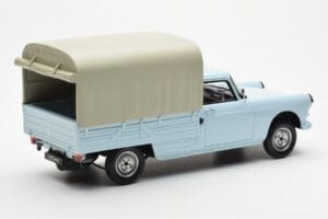 Peugeot 404 Pickup Bache パステルブルー Otto 1:18 OT1036 レジン - 画像 2/6