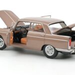 Peugeot 404 Henon キャラバン付き Norev 1:18 184837 メタル - image 3 of 7