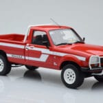 Peugeot 504 Dangel Pickup レッド Otto 1:18 - image 4 of 6