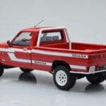 Peugeot 504 Dangel Pickup レッド Otto 1:18 - image 5 of 6