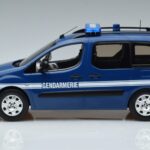 Peugeot Partner Gendarmerie Norev 1:18 184895 メタル - image 3 of 6