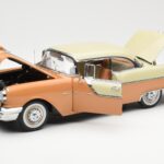Pontiac Star Chief Hardtop レッド ホワイト Sun Star 1:18 - image 2 of 8