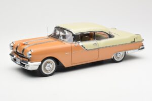 Pontiac Star Chief Hardtop レッド ホワイト Sun Star 1:18