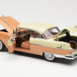 Pontiac Star Chief Hardtop レッド ホワイト Sun Star 1:18 - image 5 of 8