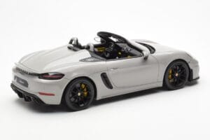 Porsche 718 Spyder クレヨングレー GT Spirit 1:18 GT436 レジン - 画像 2/6