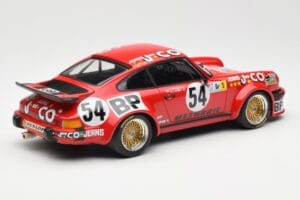 Porsche 911 934 #54 H. Striebig / A-C. Verney 24 Hours of Le Mans 1976 Minichamps 1:18 153766454 メタル - 画像 2/6