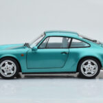 Porsche 911 964 Carrera 2 ウィンブルドングリーン Norev 1:18 - image 5 of 8
