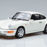 Porsche 911 964 Carrera 4 ホワイト GT Spirit 1:18 GT713 レジン