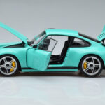 Porsche 911 964 RUF SCR パールミントグリーン Almost Real 1:18 - image 4 of 10