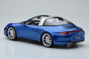 Porsche 911 991 4S Targa ブルー GT Spirit 1:18 GT037 レジン - 画像 4/5