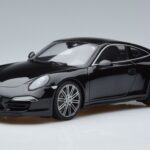 Porsche 911 991 Carrera 4 Black Edition GT Spirit 1:18 GT114 レジン