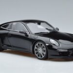 Porsche 911 991 Carrera 4 Black Edition GT Spirit 1:18 GT114 レジン - image 4 of 6