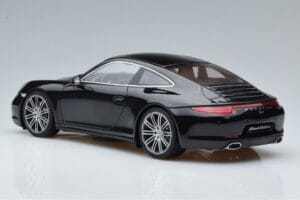 Porsche 911 991 Carrera 4 Black Edition GT Spirit 1:18 GT114 レジン - 画像 5/6