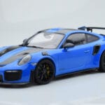 Porsche 911 GT2 RS 991.2 Weissach Package ブルー ブラックマグネシウムホイール Minichamps 1:18