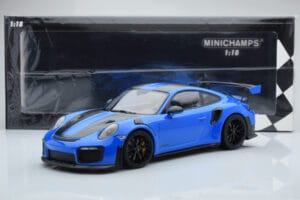 Porsche 911 GT2 RS 991.2 Weissach Package ブルー ブラックマグネシウムホイール Minichamps 1:18 153068316 メタル - 画像 6/6
