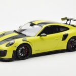 Porsche 911 991.2 GT2 RS ライトグリーン ブラックマグネシウムホイール Minichamps 1:18