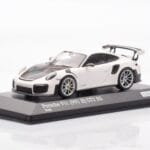 Porsche 911 991.2 GT2 RS ホワイト Minichamps 1:43 - image 2 of 4