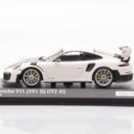 Porsche 911 991.2 GT2 RS ホワイト Minichamps 1:43