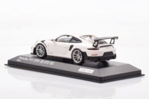 Porsche 911 991.2 GT2 RS ホワイト Minichamps 1:43 CA04318004 メタル - 画像 3/4