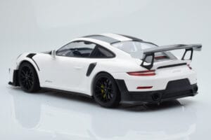 Porsche 911 GT2 RS 991.2 Weissach Package ホワイト ブラックマグネシウムホイール Minichamps 1:18 153068309 メタル - 画像 5/6