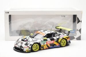 Porsche 911 991.2 GT3 R #69 Team Iron Force Racing Ring Police L. Luhr / M. Holzer ADAC GT Masters 2019 Minichamps 1:18 15319 - 画像 6/6