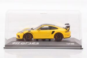 Porsche 911 991.2 GT3 RS イエロー Minichamps 1:43