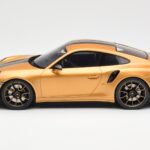Porsche 911 991.2 Turbo S Exclusive ゴールド GT Spirit 1:18 - image 3 of 6