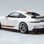 Porsche 911 992 GT3 ホワイト Norev 1:18 - image 6 of 7