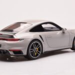 Porsche 911 992 Turbo S クレヨングレー GT Spirit 1:18 - image 2 of 6