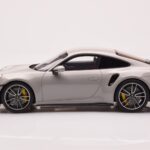 Porsche 911 992 Turbo S クレヨングレー GT Spirit 1:18 - image 3 of 6