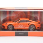 Porsche 911 992 Turbo S Gulf オレンジ Minichamps 1:43 - image 4 of 4