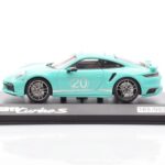 Porsche 911 992 Turbo S Mint グリーン Minichamps 1:43