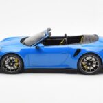 Porsche 911 992 Turbo S シャークブルー GT Spirit 1:18 - image 3 of 6