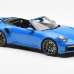 Porsche 911 992 Turbo S シャークブルー GT Spirit 1:18 - image 4 of 6