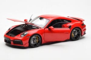 Porsche 911 992 Turbo S Sport Design レッド Minichamps 1:18 113069078 メタル - 画像 2/8