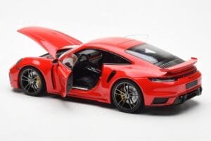 Porsche 911 992 Turbo S Sport Design レッド Minichamps 1:18 113069078 メタル - 画像 5/8