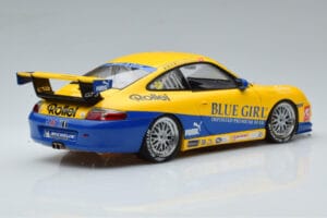 Porsche 911 996 GT3 Cup #88 Macau Winner 2005 AUTOart 1:18 80574 メタル - 画像 3/7
