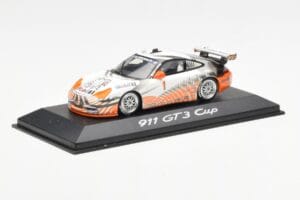 Porsche 911 996 GT3 Cup #1 Mobil 1 VIP Car Minichamps 1:43 WAP02012115 メタル - 画像 2/4