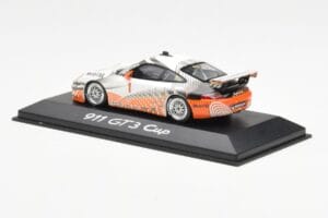 Porsche 911 996 GT3 Cup #1 Mobil 1 VIP Car Minichamps 1:43 WAP02012115 メタル - 画像 3/4