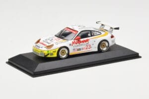 Porsche 911 996 GT3 RS McKenna #23 T. Bernhard / J. Bergmeister / M. Maassen 12 Hours of Sebring 2004 Minichamps 1:43 4000464 - 画像 2/4