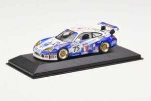 Porsche 911 996 GT3 RS #75 Khan / Sugden / Smith 24 Hours of Le Mans 2004 Minichamps 1:43 400046975 メタル - 画像 2/4