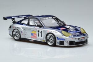 Porsche 911 996 GT3 RSR #71 A. Job 2005 AUTOart 1:18 80583 メタル - 画像 5/7