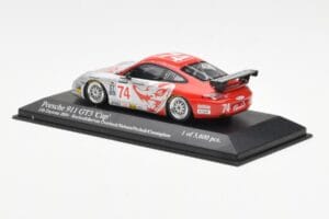 Porsche 911 996 GT3 RSR Flying Lizard #74 M. Rockenfeller / D. Cunningham / S. Neiman / J. Pechnik / J. Van Overbeek Rolex 24 - 画像 3/4