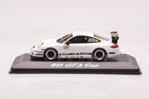 Porsche 911 997 GT3 Cup #9 2009 Minichamps 1:43