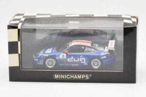 Porsche 911 997 GT3 Cup Team Konrad Motorsport #8 M. Schrey Porsche Supercup 2006 Minichamps 1:43 400066408 メタル - 画像 4/4