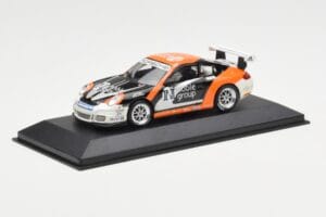 Porsche 911 997 GT3 Cup Noble Group #6 D. Watts Carrera Cup GB 2009 Minichamps 1:43 400076409 メタル - 画像 2/4