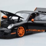 Porsche 911 997 GT3 RS ブラック AUTOart 1:18 - image 2 of 8