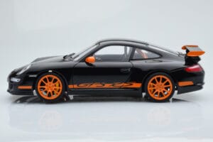 Porsche 911 997 GT3 RS ブラック AUTOart 1:18 WAP02112017 メタル - 画像 4/8