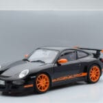 Porsche 911 997 GT3 RS ブラック AUTOart 1:18 - image 8 of 8